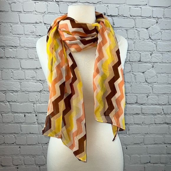 Zig Zag Scarf in Peach Coral Yellow Maroon 18x68” - Picture 1 of 7
